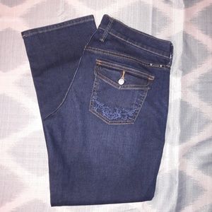 Lucky Brand sweet and cropped jeans size 6